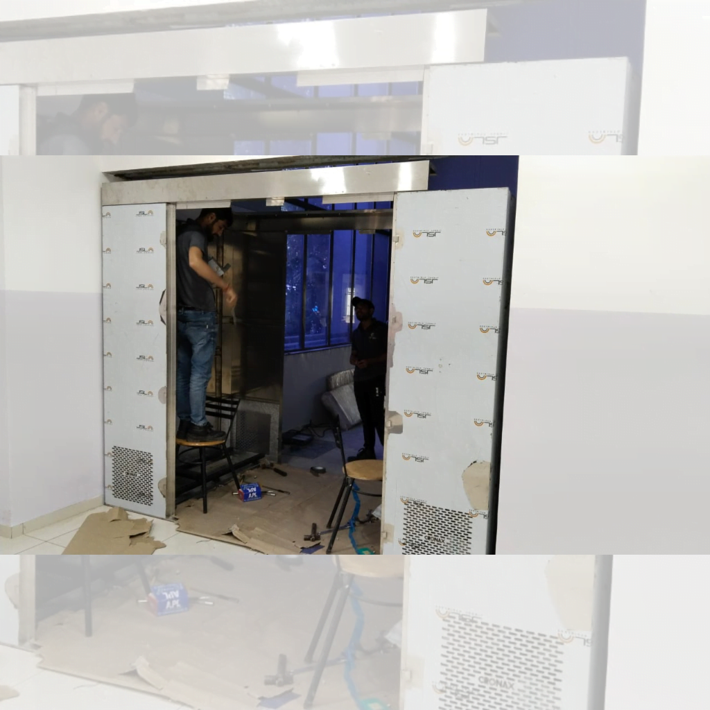 CLEANROOM AIR SHOWER