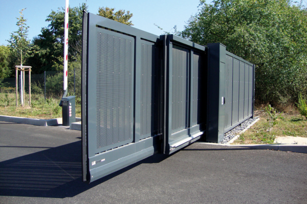 CANTILEVER TELESCOPIC SLIDING GATE - CRONX INDUSTRIES